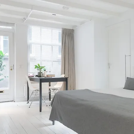 Prinsenhof Bed & Breakfast 2*